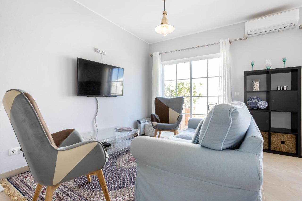 Newly Renovated 2 Bedroom Townhouse - Close To Salema Beach מראה חיצוני תמונה