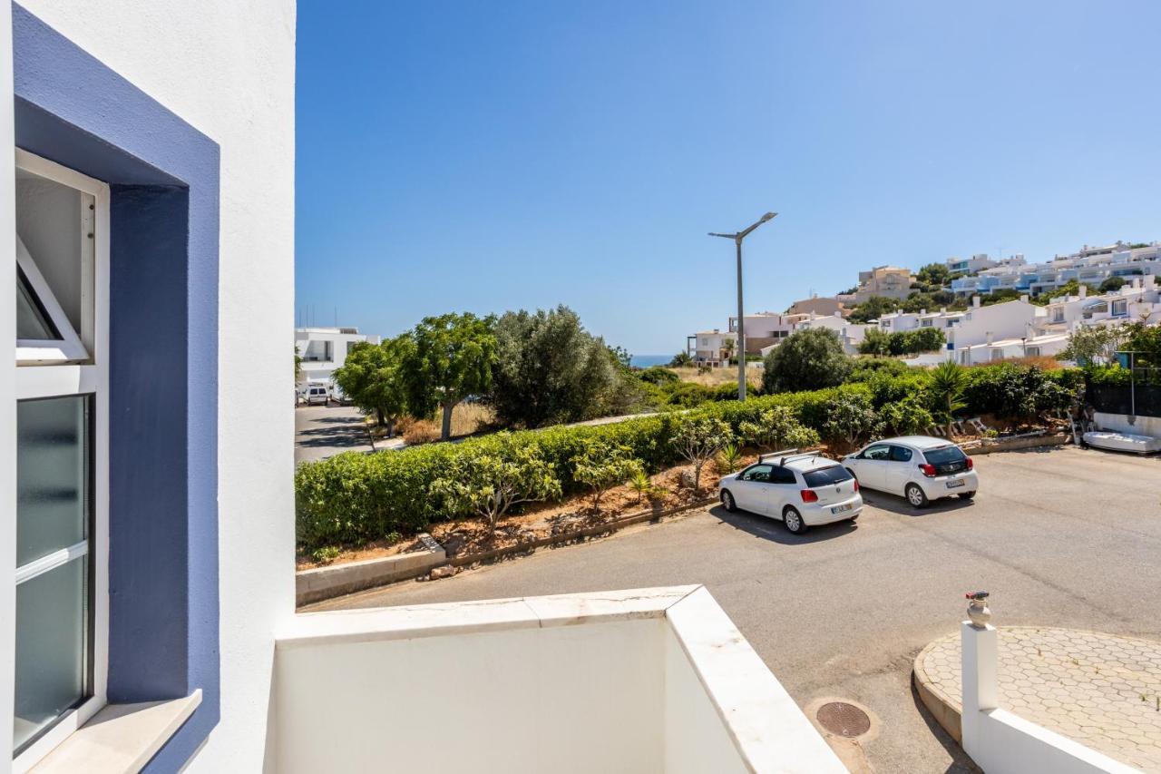 Newly Renovated 2 Bedroom Townhouse - Close To Salema Beach מראה חיצוני תמונה