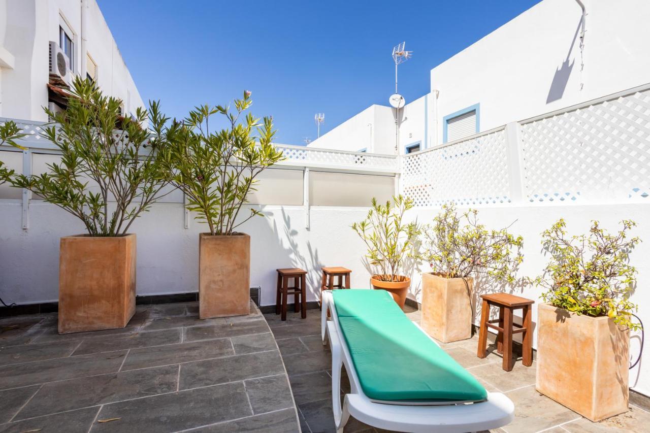 Newly Renovated 2 Bedroom Townhouse - Close To Salema Beach מראה חיצוני תמונה