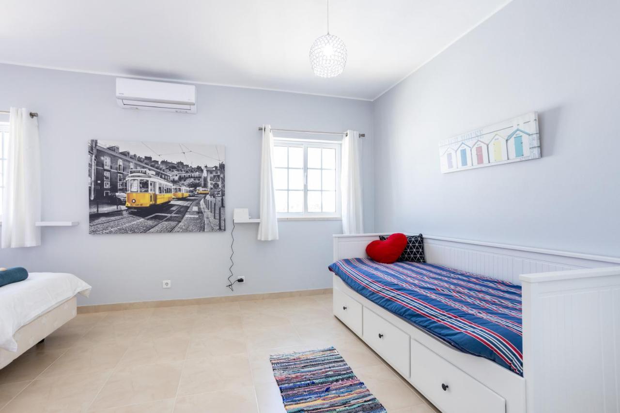 Newly Renovated 2 Bedroom Townhouse - Close To Salema Beach מראה חיצוני תמונה